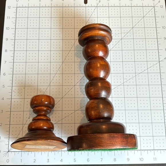 Lot of 2 Vintage Turned Wood Candle Holders - Picture 1 of 7